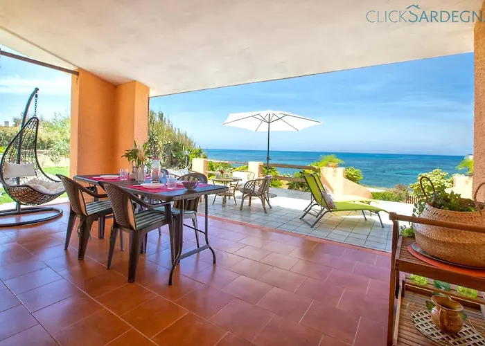 Seashore Of The Marina Of Sorso, 3 Rooms, Veranda On The Sea, Garden 别墅 *