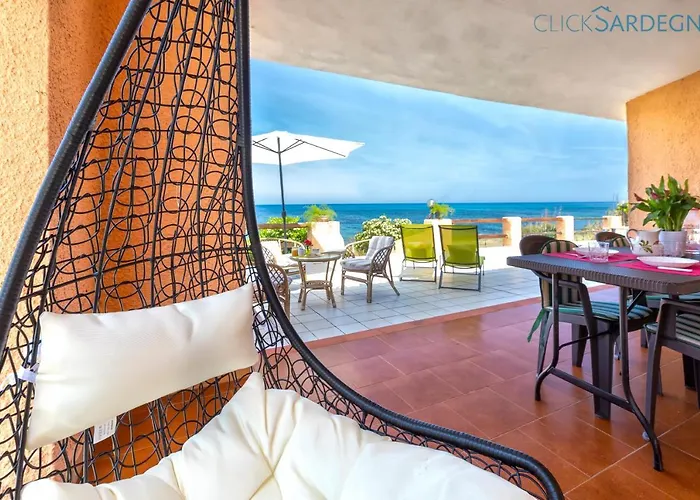 别墅 Seashore Of The Marina Of Sorso, 3 Rooms, Veranda On The Sea, Garden 索尔索