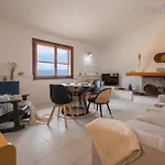 Seashore Of The Marina Of Sorso, 3 Rooms, Veranda On The Sea, Garden Villa *