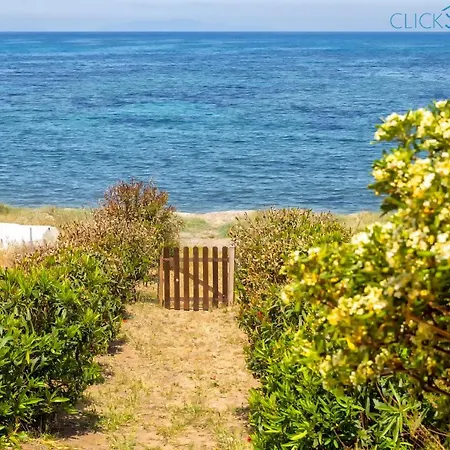 וילה Seashore Of The Marina Of Sorso, 3 Rooms, Veranda On The Sea, Garden