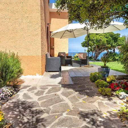 Seashore Of The Marina Of Sorso, 3 Rooms, Veranda On The Sea, Garden סורסו
