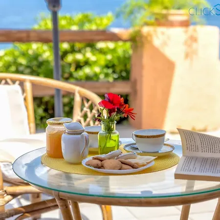 Seashore Of The Marina Of Sorso, 3 Rooms, Veranda On The Sea, Garden *