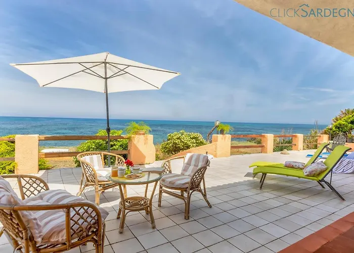 Villa Seashore Of The Marina Of Sorso, 3 Rooms, Veranda On The Sea, Garden