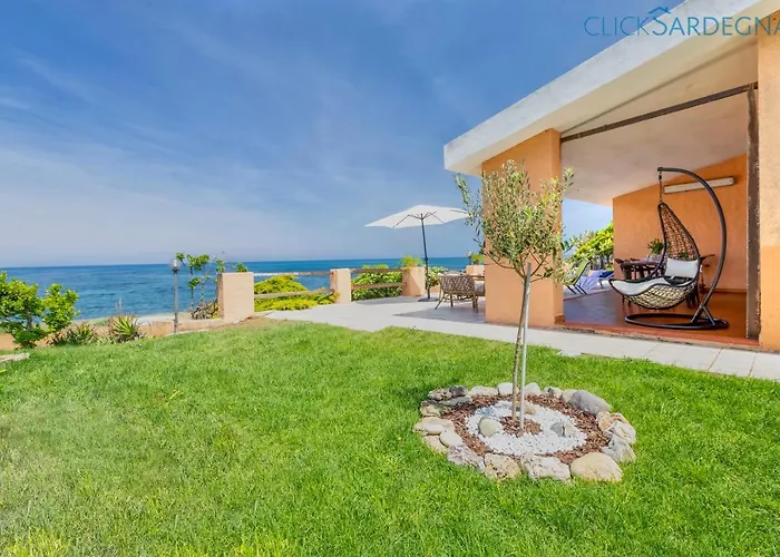 Seashore Of The Marina Of Sorso, 3 Rooms, Veranda On The Sea, Garden Villa